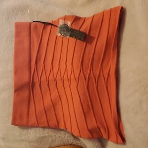 Size Medium Poof mini stretch skirt peach color